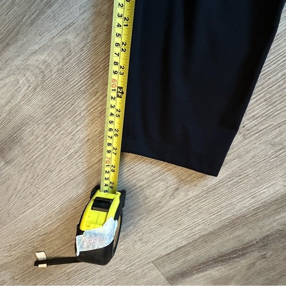 Lululemon Athletica Black On The Fly 27”L Pants with Drawstring - Picture 7 of 10